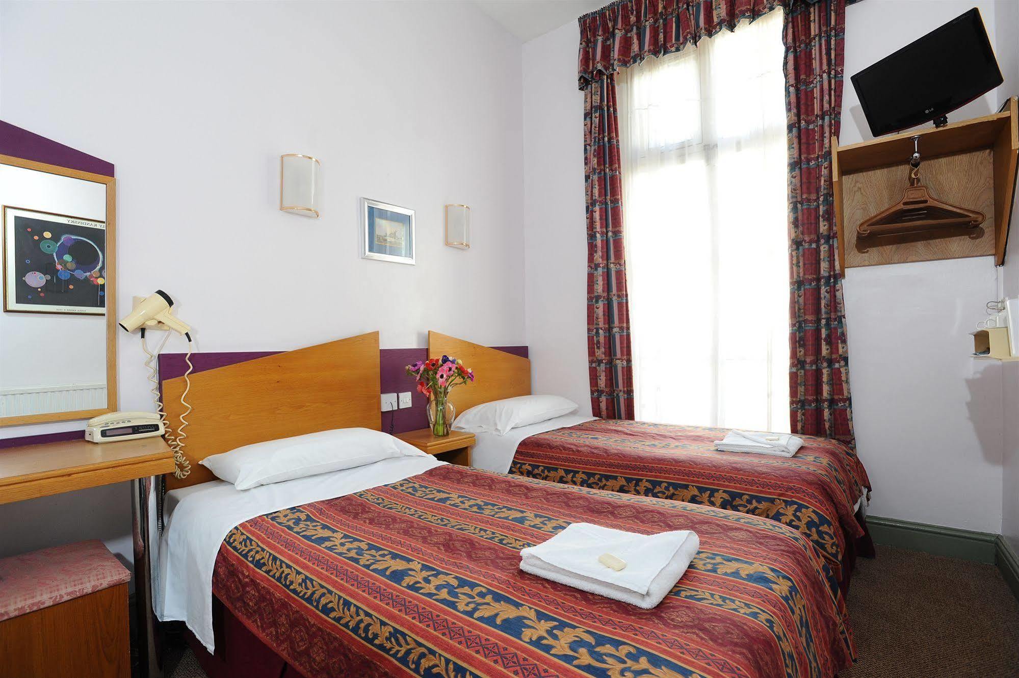 Dover Hotel - B&B Λονδίνο Εξωτερικό φωτογραφία